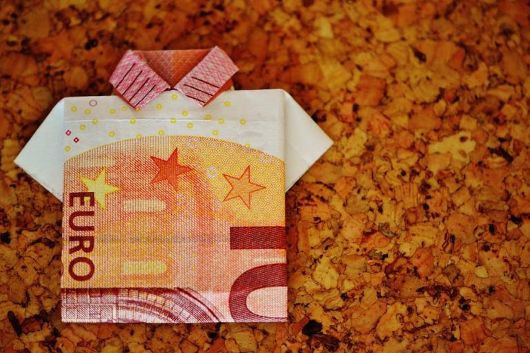 Білл Гейтс розповів, у що варто інвестувати у сфері освіти