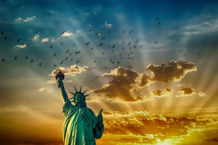 Посольство США оголосило конкурс на освітню поїздку до Америки