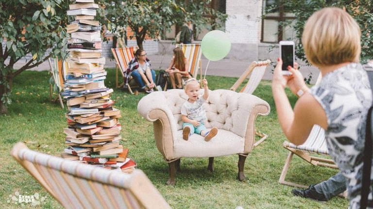 У вересні в Києві пройде нестандартний книжковий фестиваль — Літературний Кураж Базар