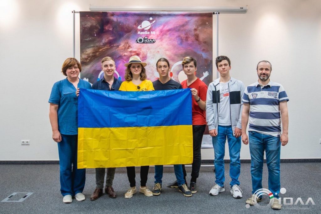 Астрономія: українські школярі вибороли 5 бронзових медалей на Міжнародній олімпіаді