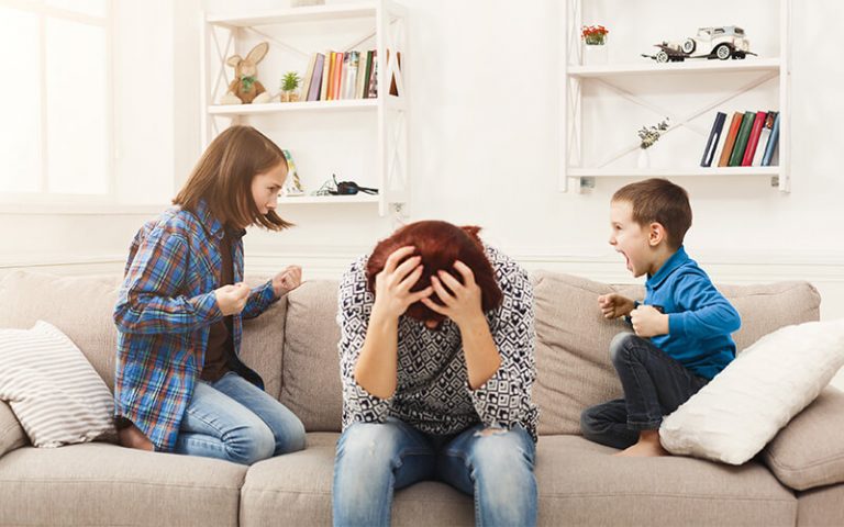 Експерти з’ясували, як на дітей впливає батьківське вигорання