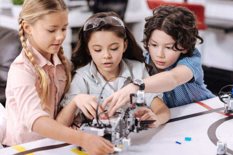 Українські школярі — серед головних переможців Asian Youth Innovation Awards 2021