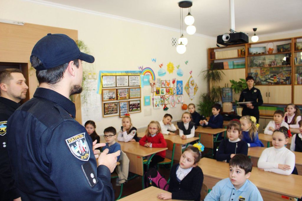 Хто перевірятиме і хто відповідатиме за відсоток щеплених працівників у школах