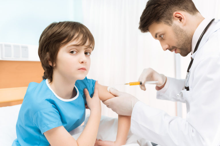Pfizer готує вакцину від COVID-19 для дітей від 5 до 11 років
