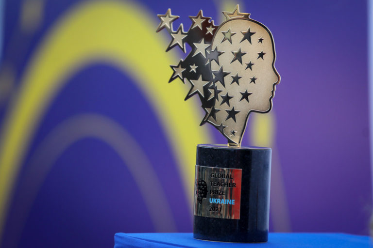 Global Teacher Prize Ukraine опублікує розповіді про вчителів воєнного часу. Збір історій розпочато