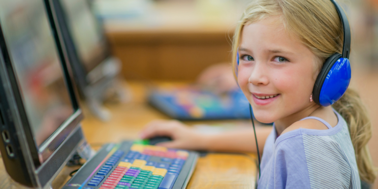 Girls.Hack.STEM – міжнародний хакатон для дівчат від 15 до 18 років