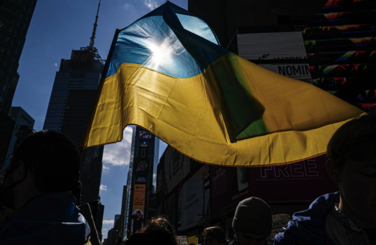 Скільки учнів та вчителів перебувають за кордоном: звіт МОН