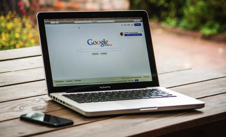 Освітян запрошують на курс від Google