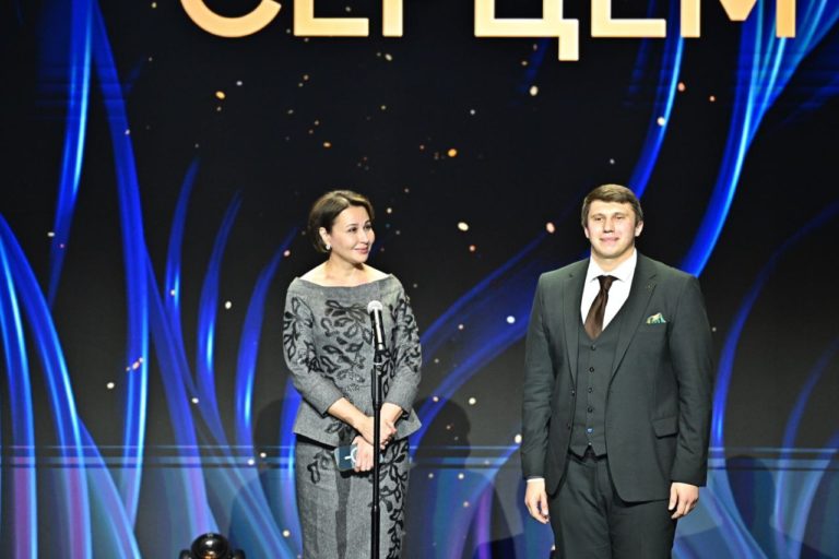 Global Teacher Prize Ukraine 2024 разом із Наталією Мосейчук відзначили педагога в категорії «Вибір серцем»
