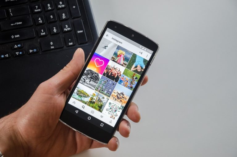 У соцмережах зросла частка дописів українською: рекорд — в Instagram
