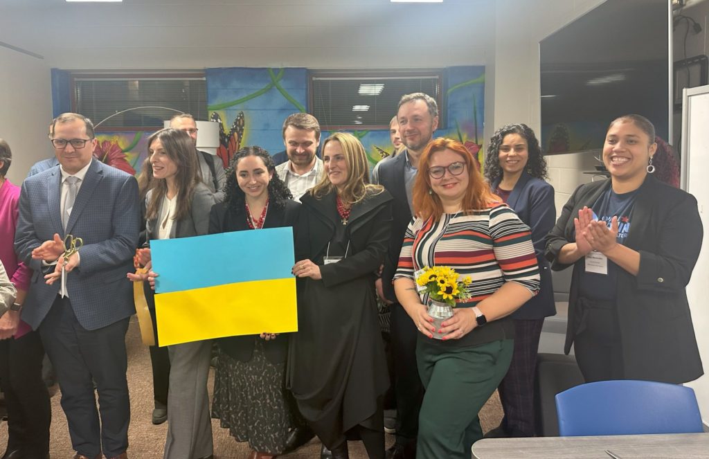 Перший Український освітній хаб запрацював у США, його відкрили в Чикаго