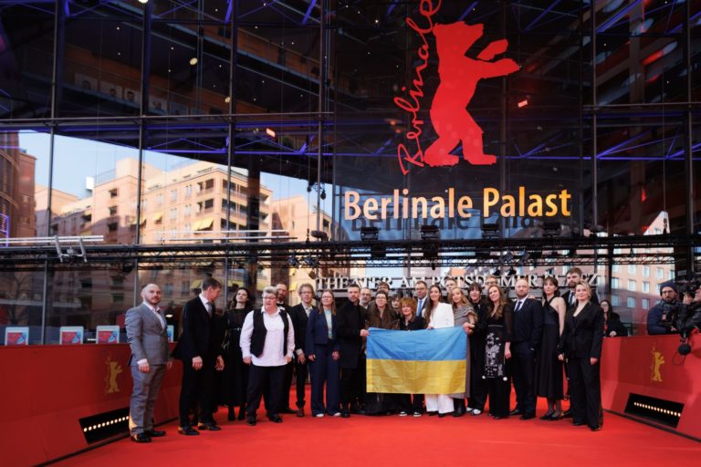 10-хвилинні овації творцям фільму та блискучі рецензії — світова  прем’єра «Стрічки часу»