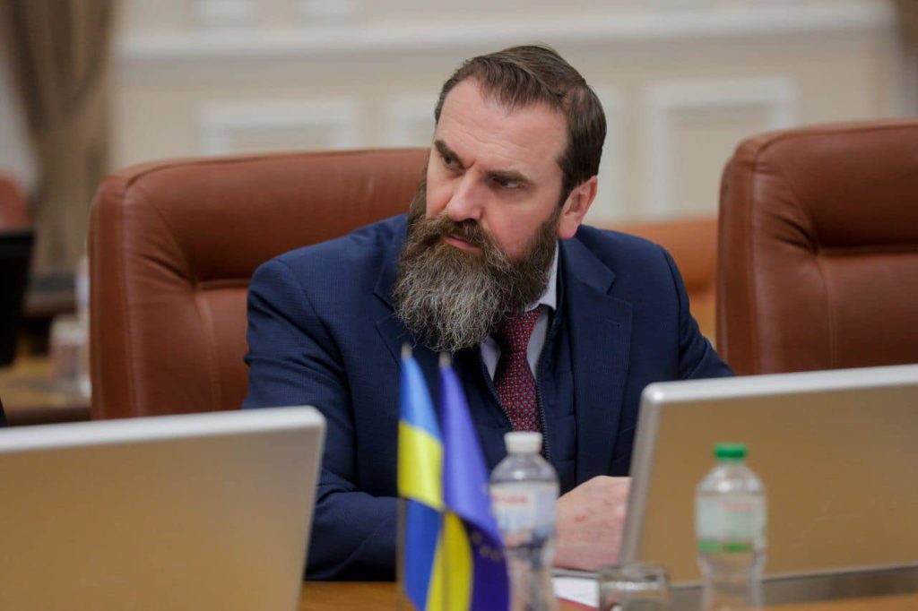Ветерани-магістри зможуть викладати базову загальну військову підготовку у вишах: Оксен Лісовий