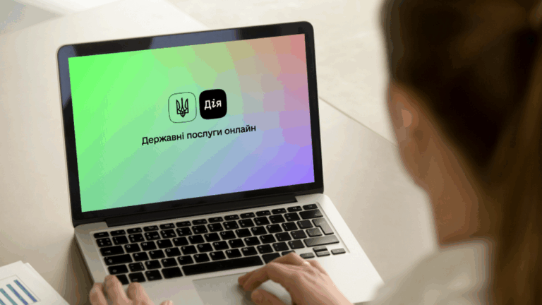 Першокурсники почали отримувати сертифікати на освітні гранти: МОН