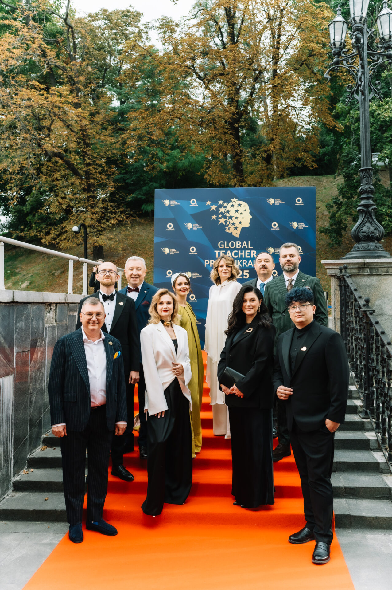 Новини: Українські дизайнери створили образи для фіналістів Global Teacher Prize Ukraine 2025