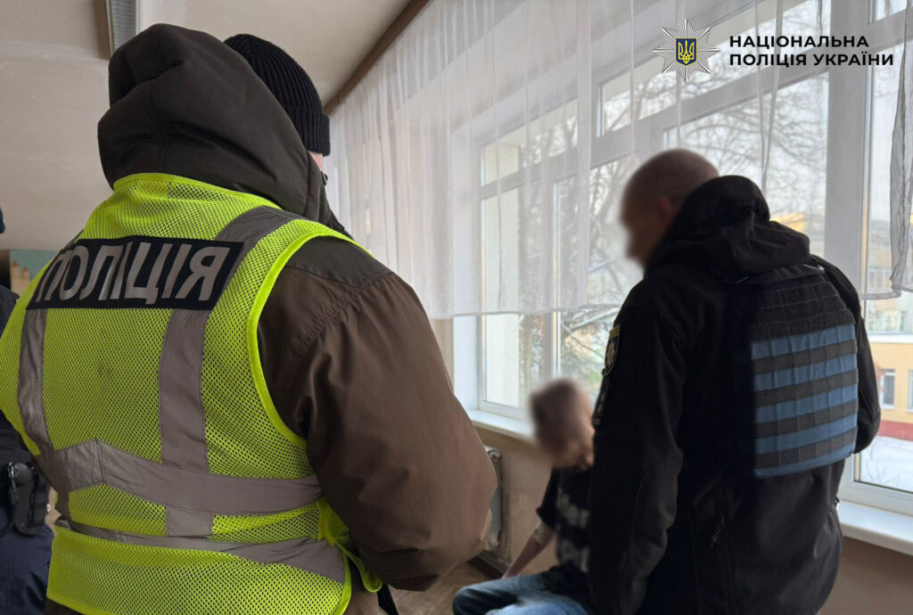 Збройний напад у київській школі: реакція поліції, пані освітнього омбудсмена, освітнього комітету ВР