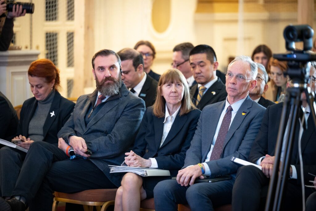 Для відновлення освіти і науки Україні потрібні $33,5 млрд: презентували результати RDNA5