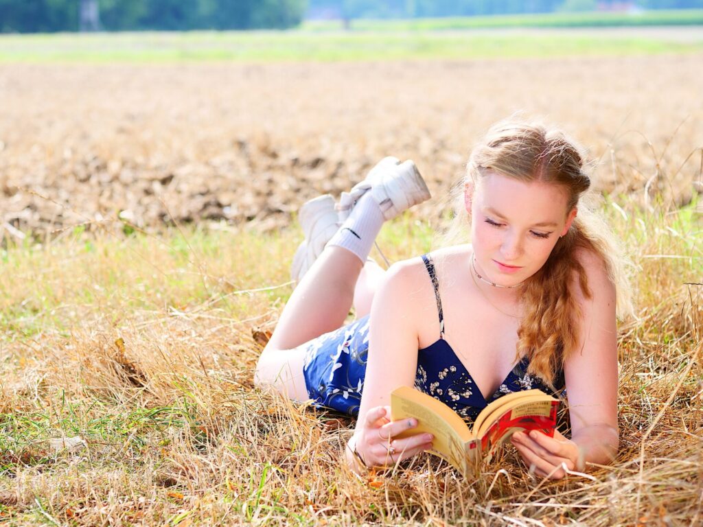 Українцям заважає читати не стрес і не брак часу: на Книжковому Арсеналі презентували перші результати національного дослідження читання