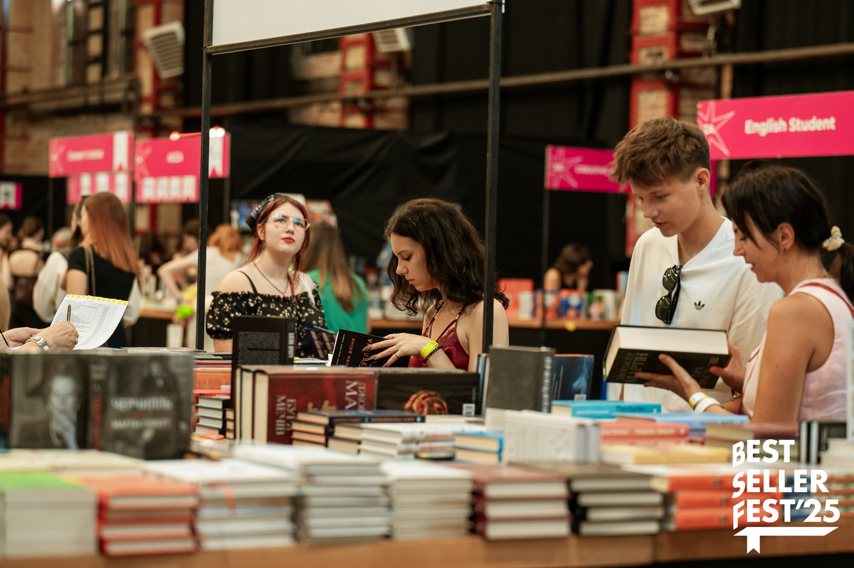 BestsellerFest 2026 у Львові: Жан Рено, Володимир Кличко та понад 120 книжкових подій за 3 дні