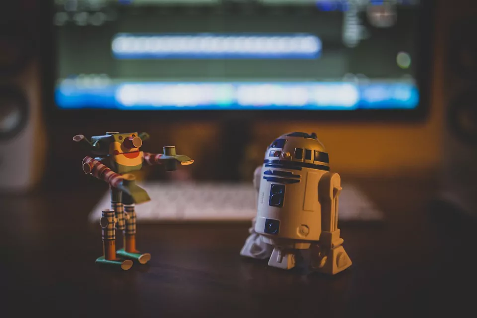 r2d2-933066_960_720