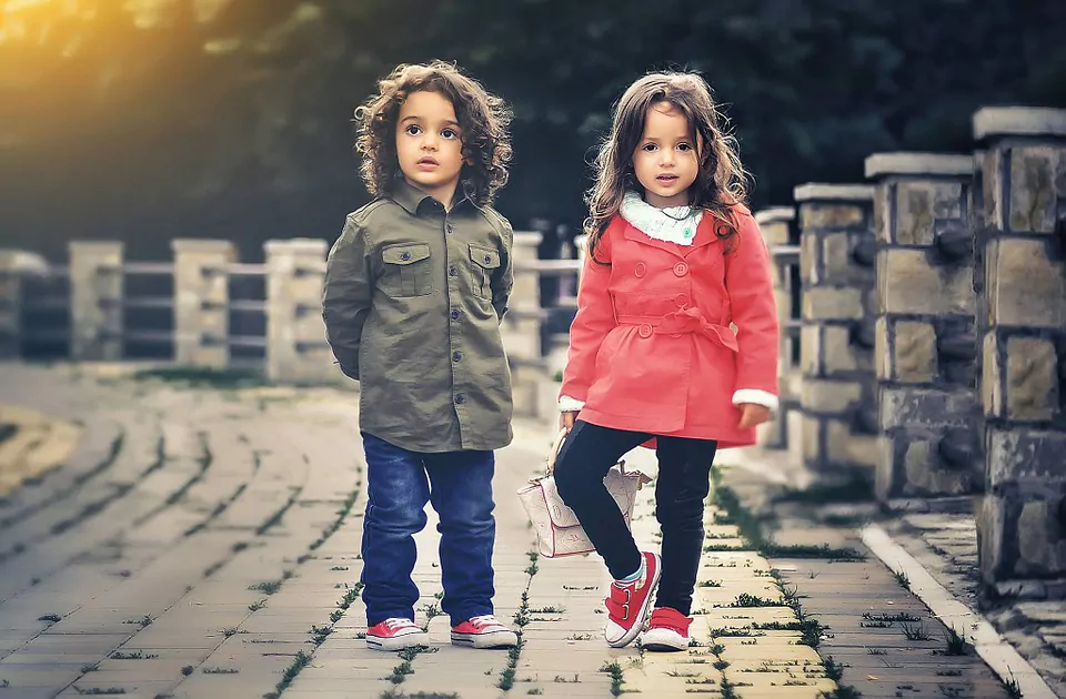 child-817368_960_720