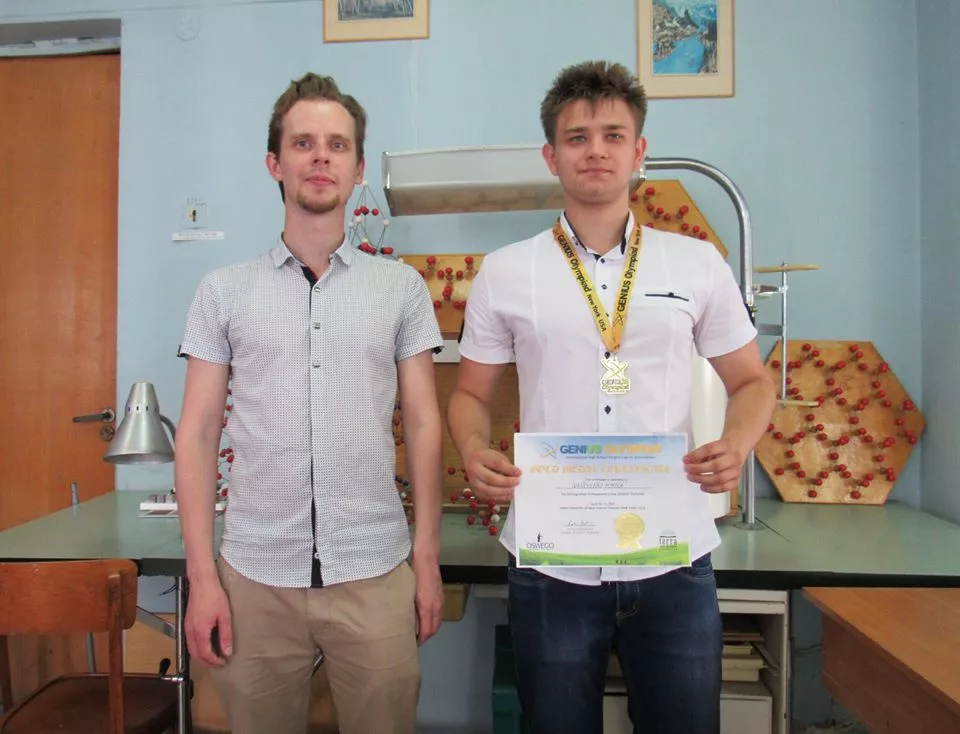 Вчителям: Як київський підліток придумав порятунок для Світового океану 19225769_1539096769486517_3063087964434388417_n
