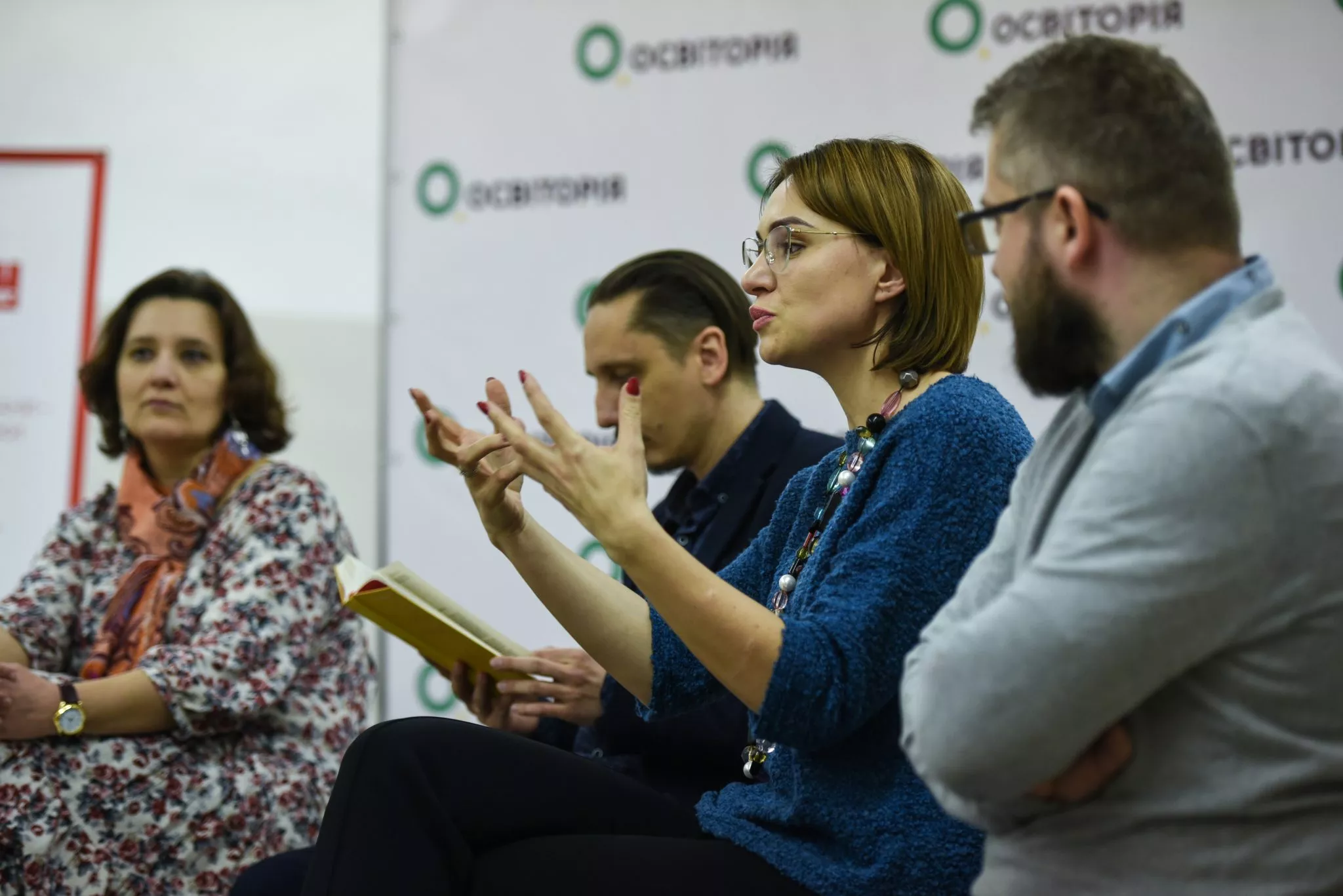 Вчителям: Хватит истерик: как успокоить ребенка TER_6028
