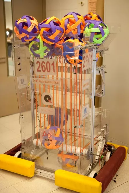 Вчителям: Townsend Harris High School: як виглядає американська школа з традиціями