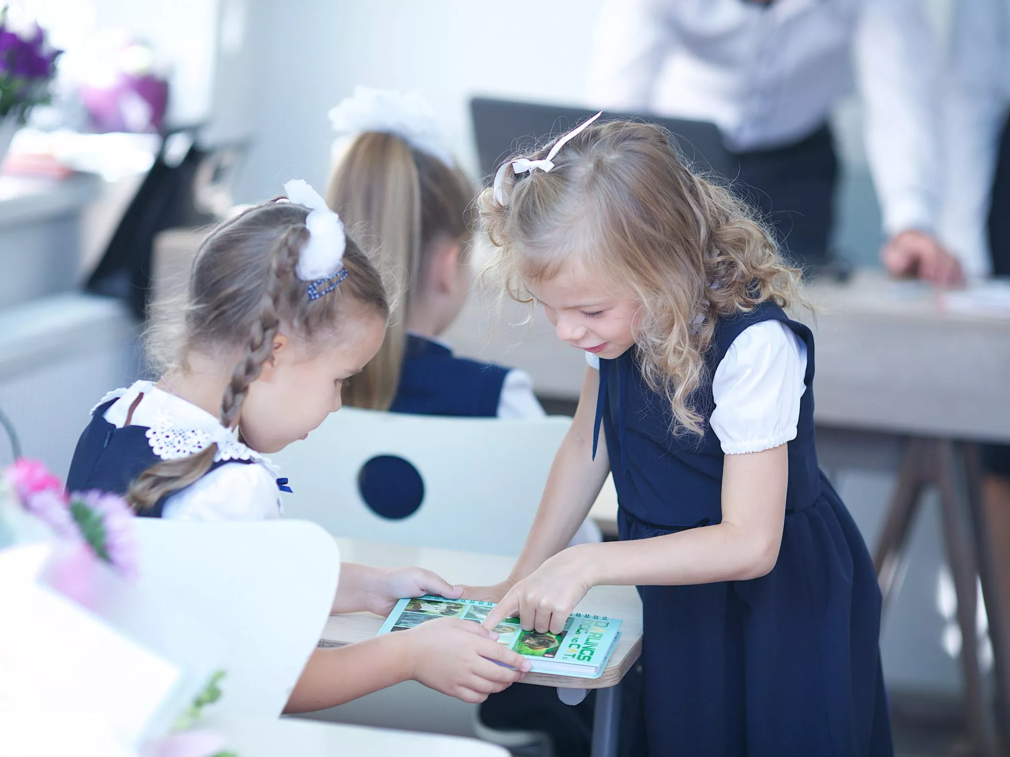 Вчителям: Як у Britannica School з 2-го класу складають Кембриджський екзамен та опановують філософію