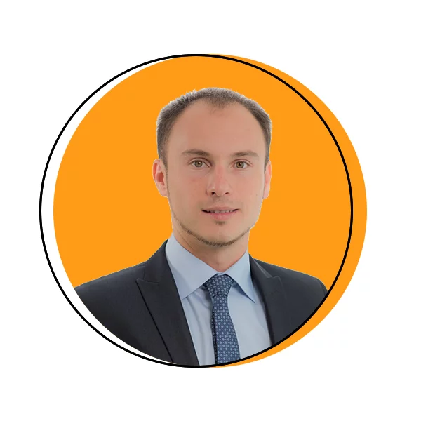 Вчителям: #ВчителіВажливі: Вчитель, на уроках якого можна зняти фільм і написати реп про прикметники