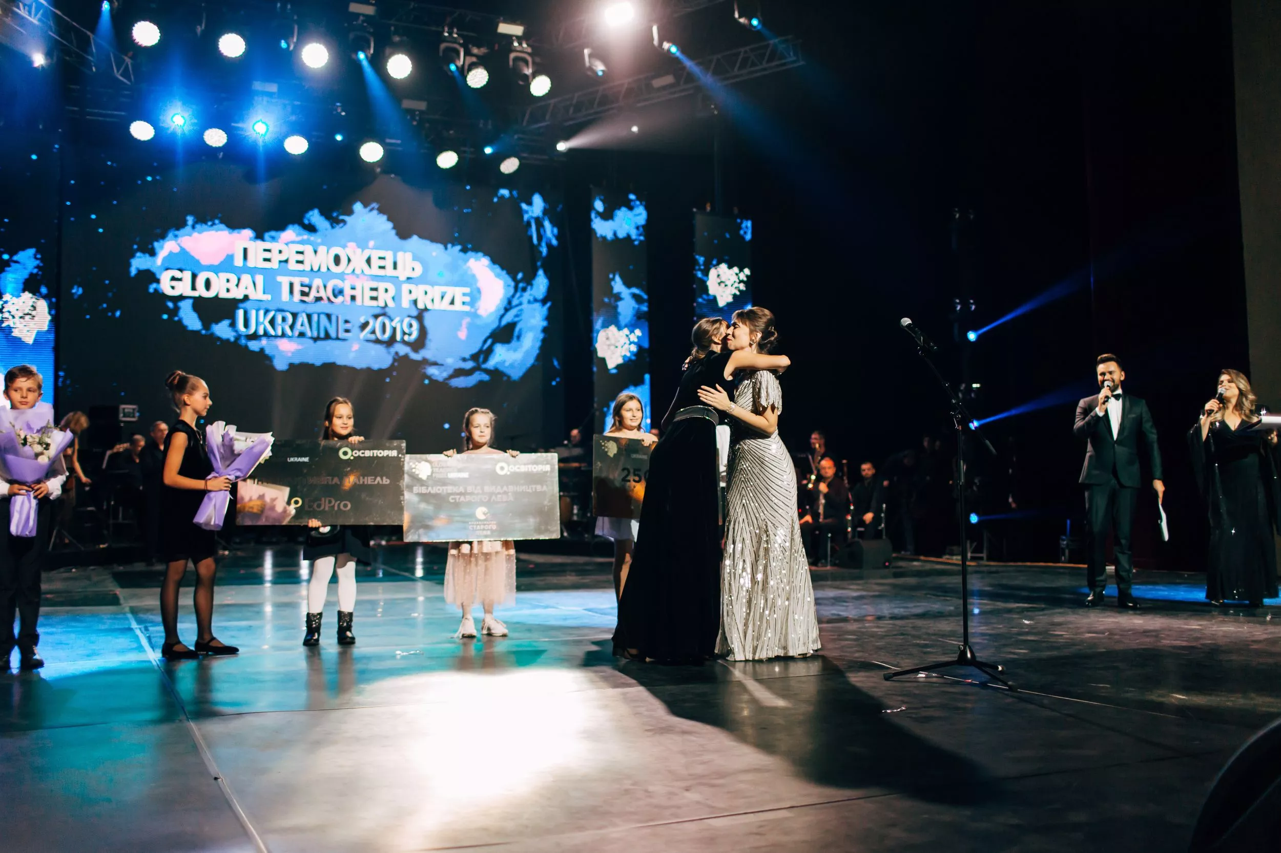 Батькам: Победительница Global Teacher Prize Ukraine Наталья Кидалова: «Миссия учителя — помочь ребенку не потерять любознательность»