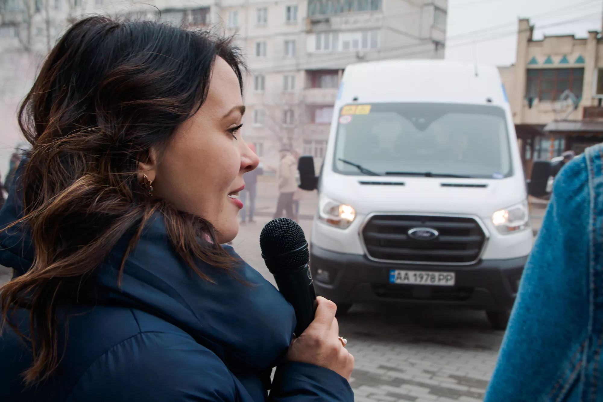 Вчителям: Мрія для учнів: як вчителька з Хмельницького виграла автобус для дітей з інвалідністю