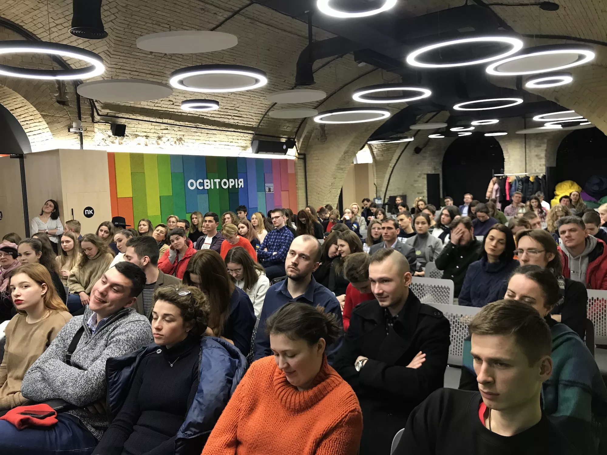 Вчителям: Як написати есе, що допоможе вступити до Стенфорду