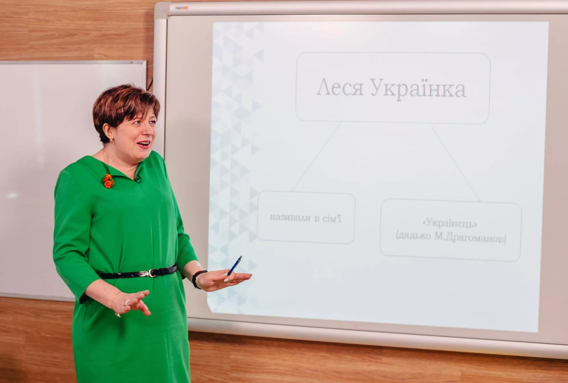 Вчителям: З учителів — у телезірки: як знімають телеуроки для дистанційного навчання
