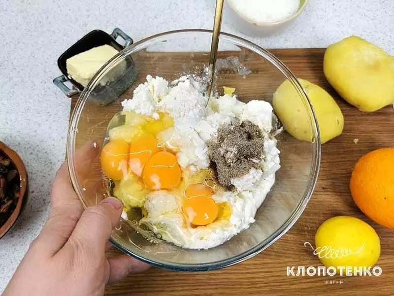 Батькам: Готуємо з дітьми сирні страви на Колодій/Масницю: 6 рецептів від Євгена Клопотенка