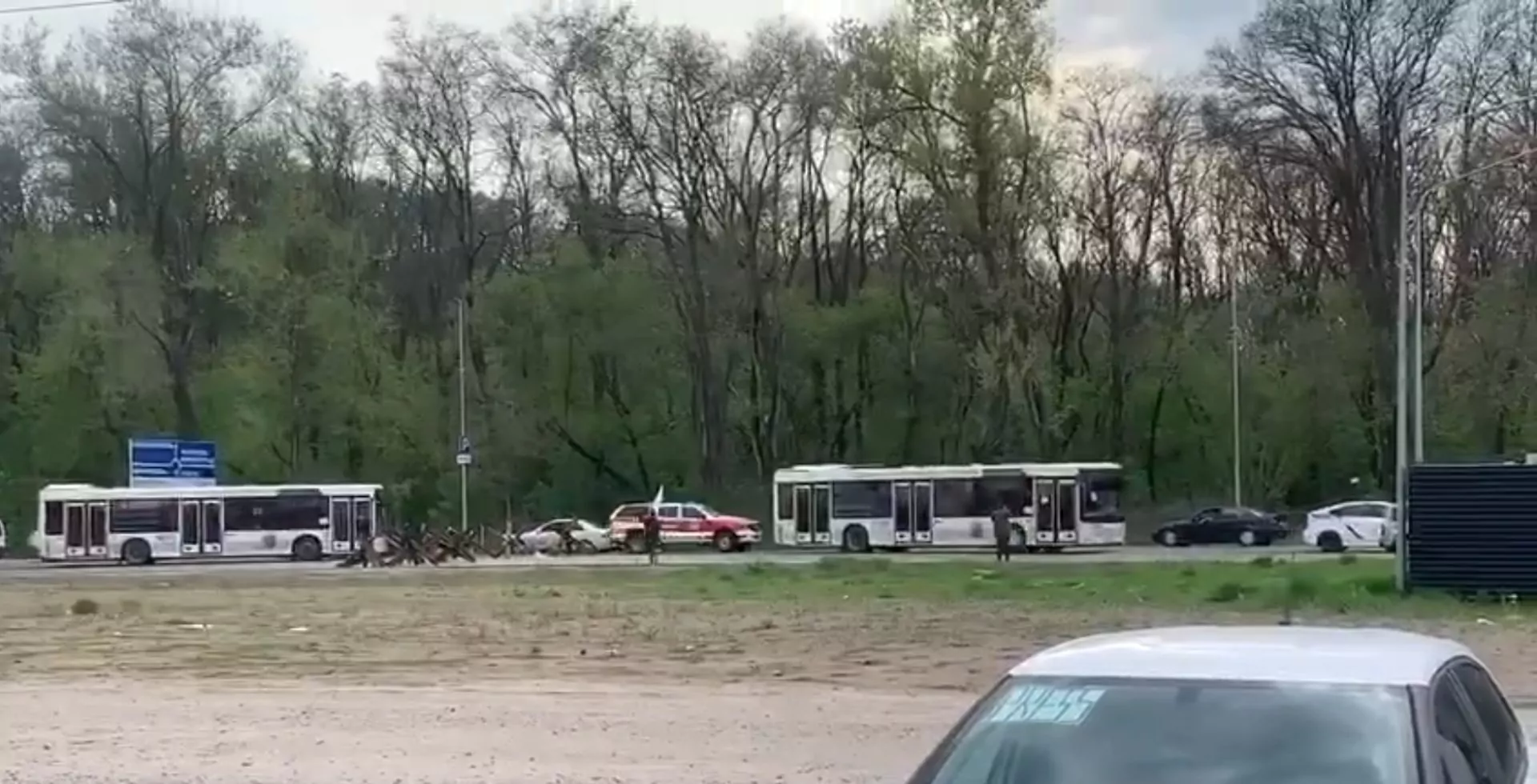 Вчителям: Два місяці з двома дітьми на Азовсталі
