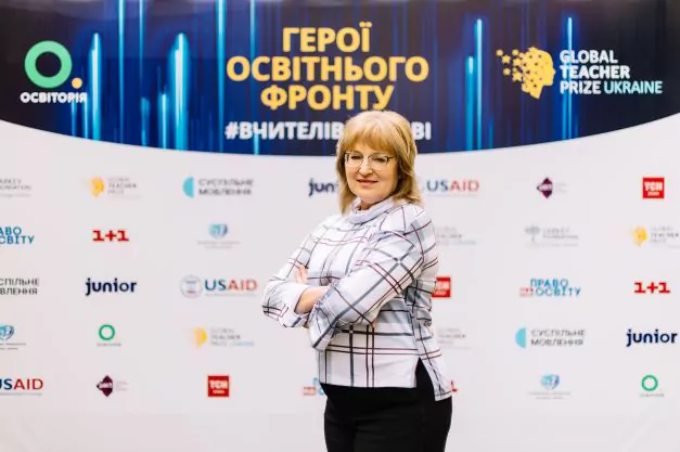 Новини: Global Teacher Prize Ukraine 2022 відзначила вчителів-волонтерів