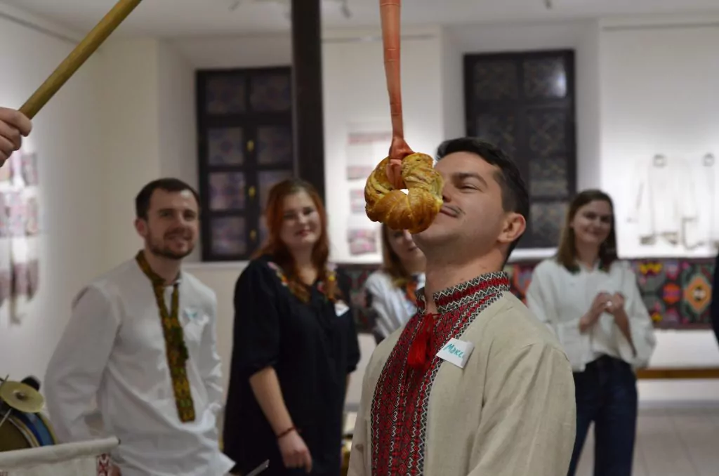 Вчителям: Андріївські вечорниці у школі: вивчаємо давні українські традиції