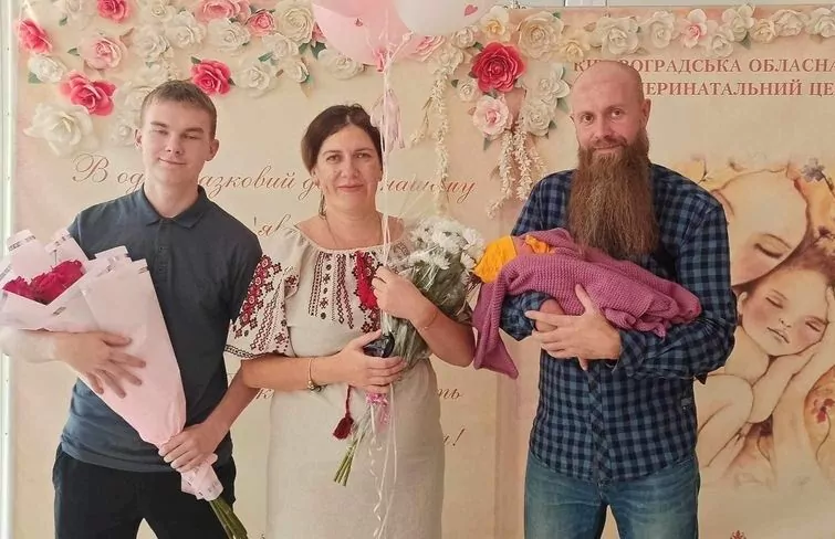 Батькам: «Я — мама, яка не знає материнства без війни»